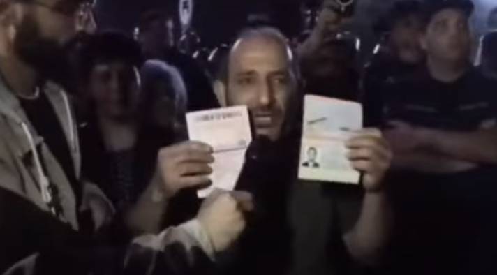 There are new clashes between protesters and police in Armenia. People are tearing up Russian passports