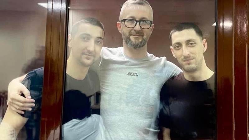 Троих крымскотатарских заключенных этапировали в Россию