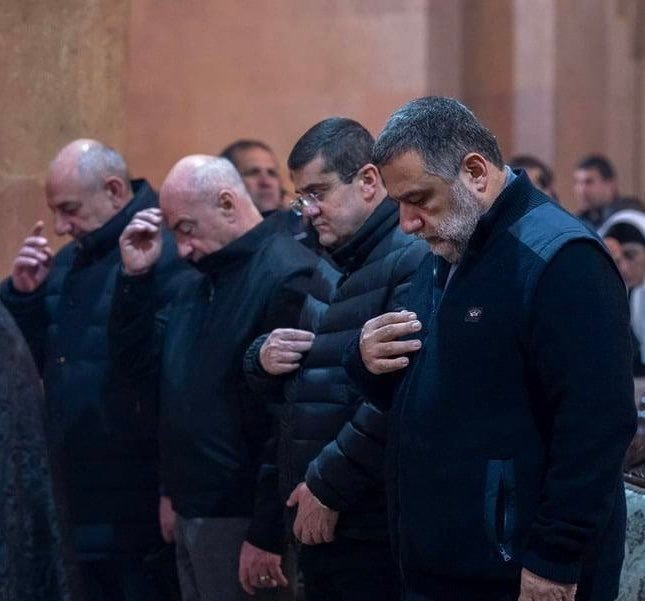 Армения обвинила Азербайджан в недозволенных методах дознания в отношении лидеров Карабаха