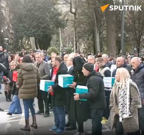 В Грузии попросили помиловать Михаила Саакашвили