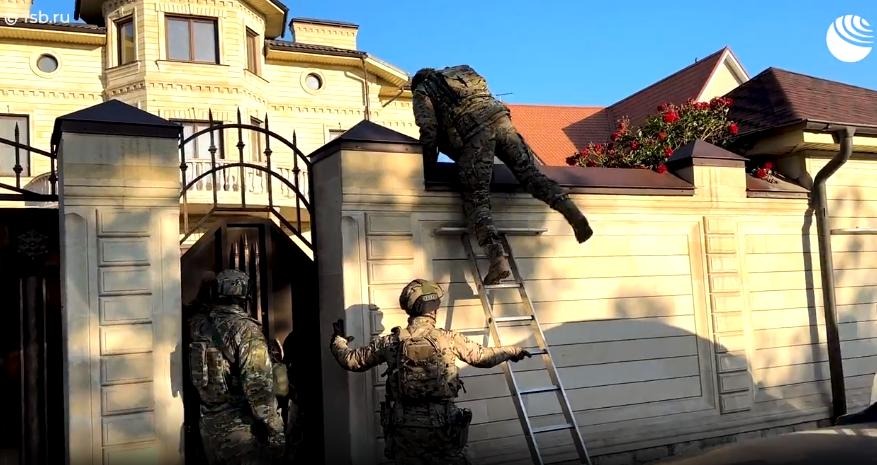 В КЧР задержали высокопоставленных чиновников