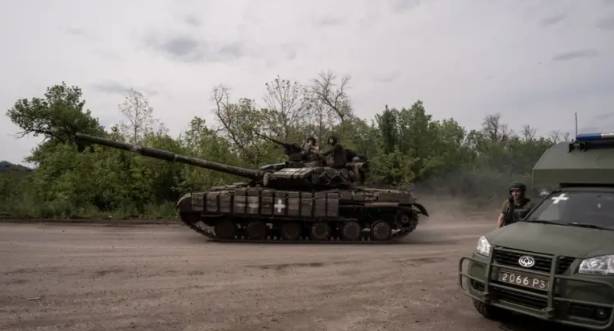 Россия заявляет о взятии Бахмута, Украина это отрицает