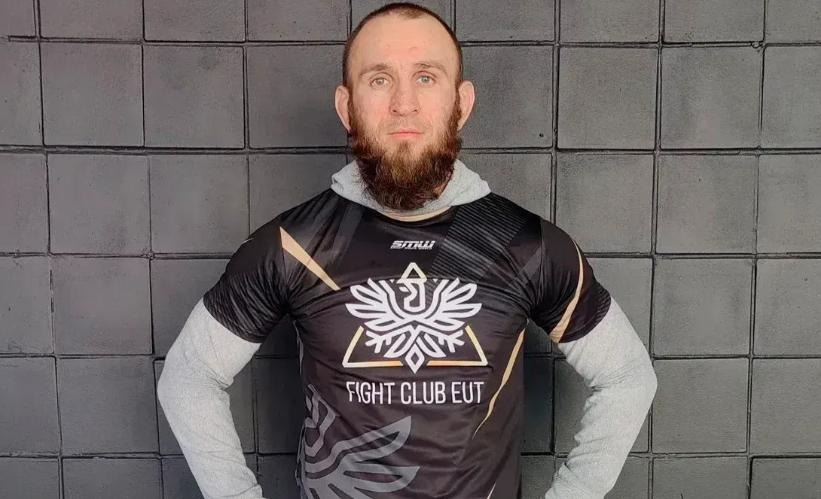 Продлен арест спортсмена из Чечни, обвиненного в оправдании терроризма