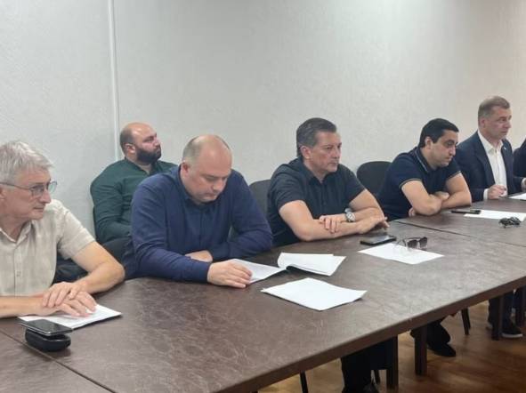 The Abkhaz opposition threatens to remove the president of the republic from power