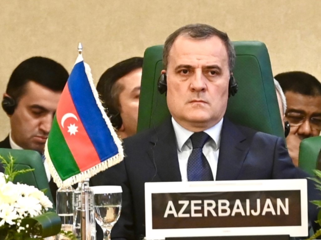 Азербайджан высказался за создание Палестинского государства