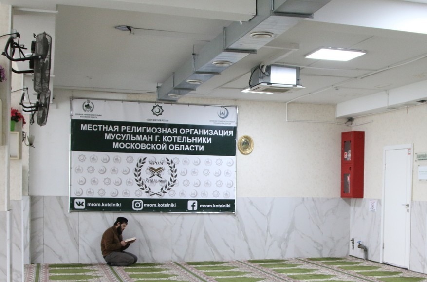 Security forces took migrants from a mosque in Kotelniki to send them to the war with Ukraine