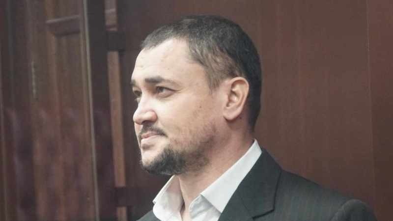 Семья крымскотатарского политзаключенного дольше месяца не знает, куда его этапировали