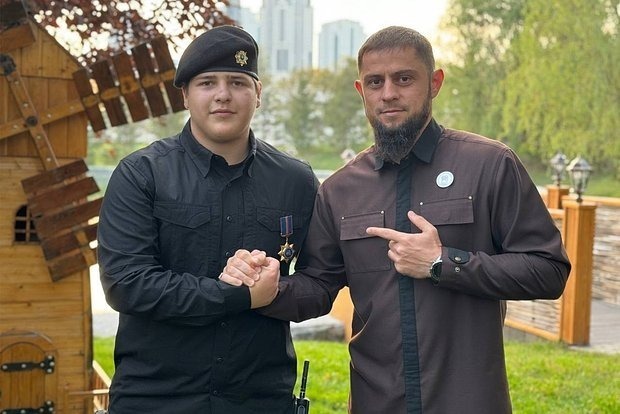 16-летний сын Кадырова будет курировать два батальона одновременно