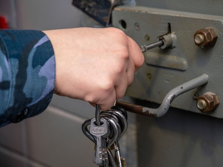 A participant in the riots at Makhachkala airport was accused of attempting to kill a policeman