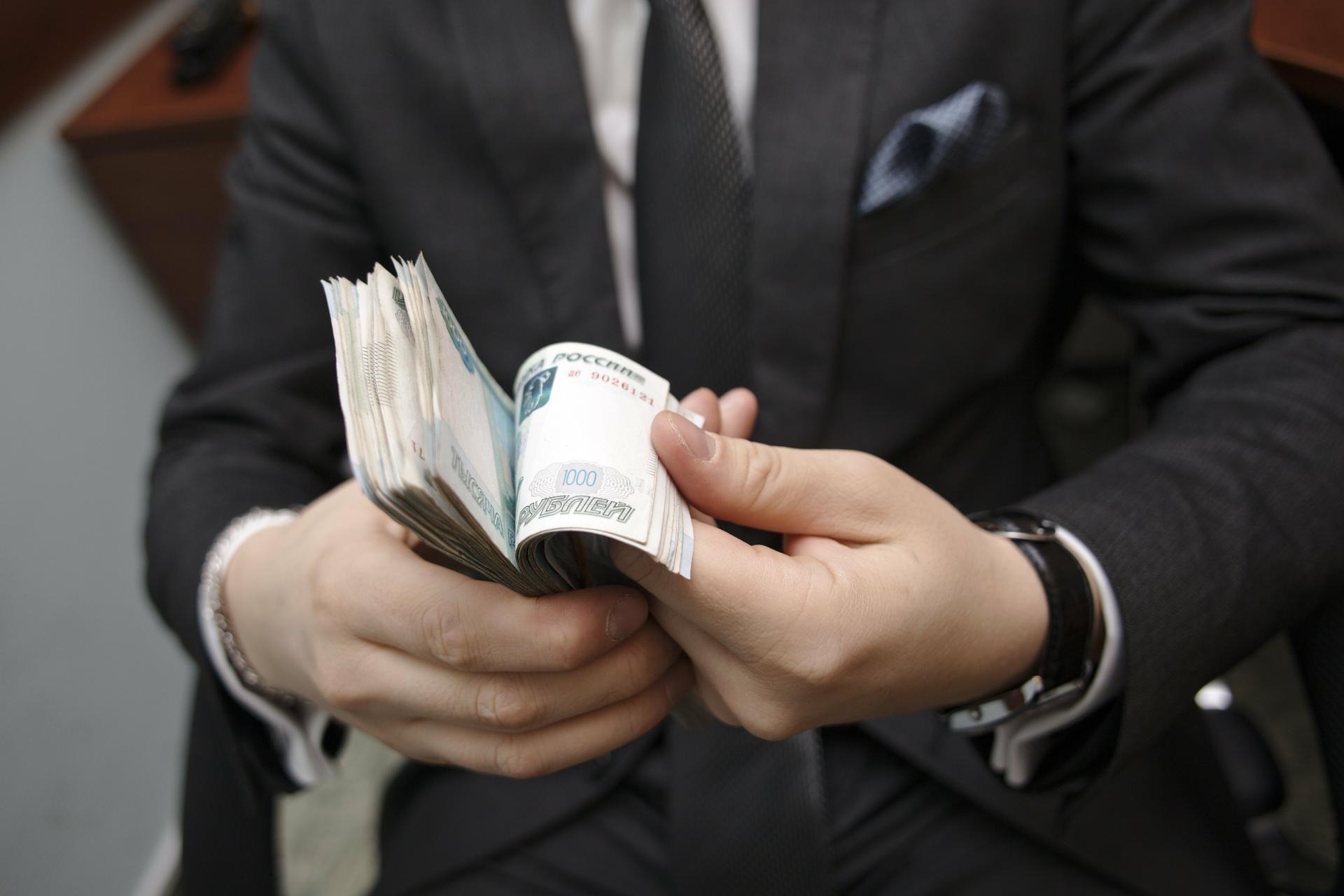 Самые высокие зарплаты чиновников СКФО – в Дагестане, самые низкие – в Ингушетии