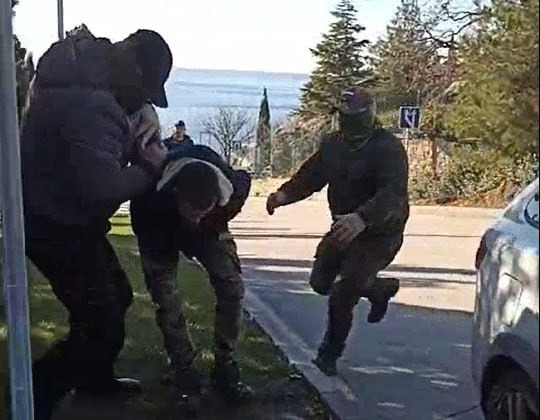 Крымского татарина похитили на улице за фото украинского флага в соцсетях